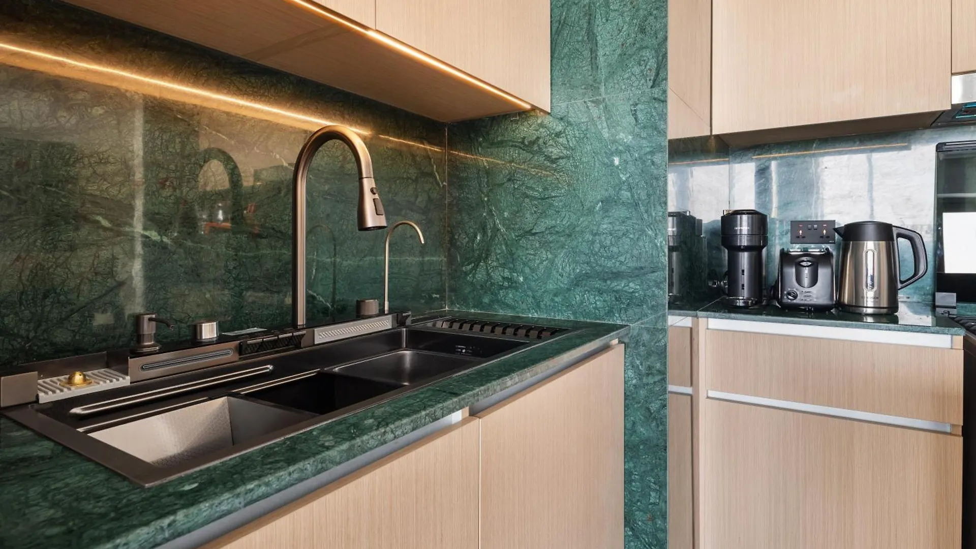 Waterfront Apartment At Dubai Creek Harbour - By Dustay